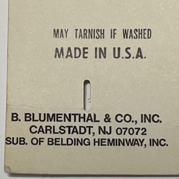 VTG Le Chic Brand Etched Imperial Crest Round Gold Tone Metal Buttons 7/8" - Picture 9 of 9